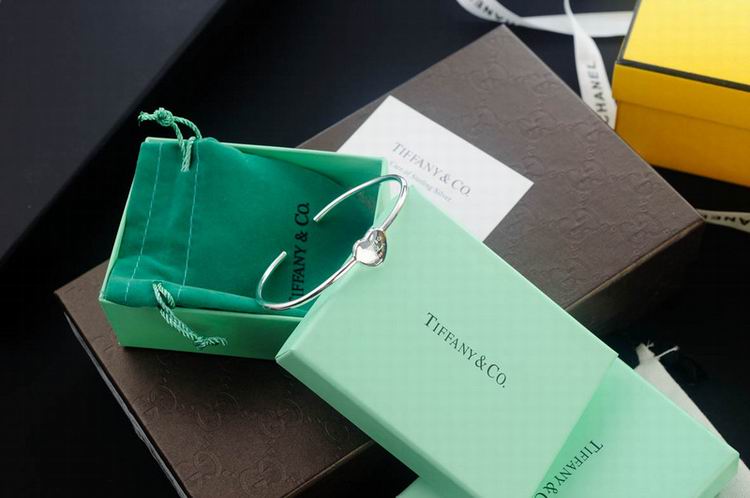 Tiffany&Co Bracelets 330